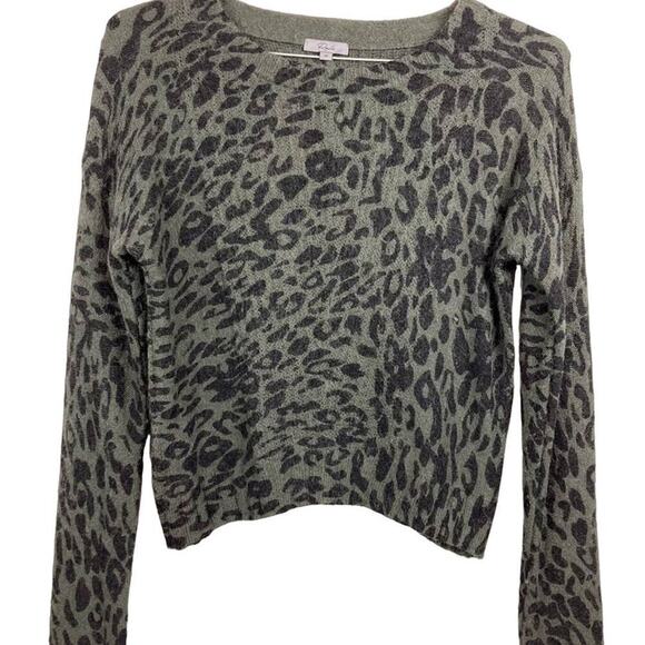 RAILS Wool/Alpaca Blend Joanna Animal Print Crewneck Sweater in Olive Leopard - Picture 2 of 12
